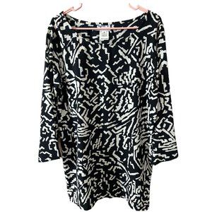 Agnes b. Women’s Size 3 ( US Large) Black & Cream Popover Pullover Blouse Tunic